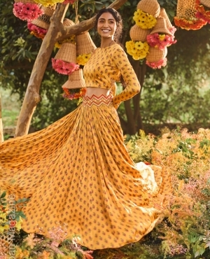 Floral, summery, and elegant 