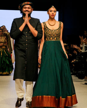 Vancouver Fashion Week 2014 Day 3