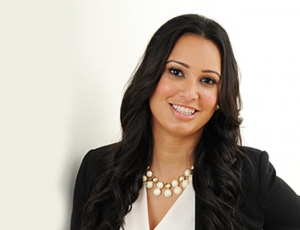 8 Tips To Keep Your Teeth Strong And Healthy